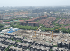 拆修尺度不小于2500元/㎡.***地面交通拥堵